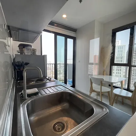 The Base - Rama 9 By Sumaq Property Bangkok Room photo